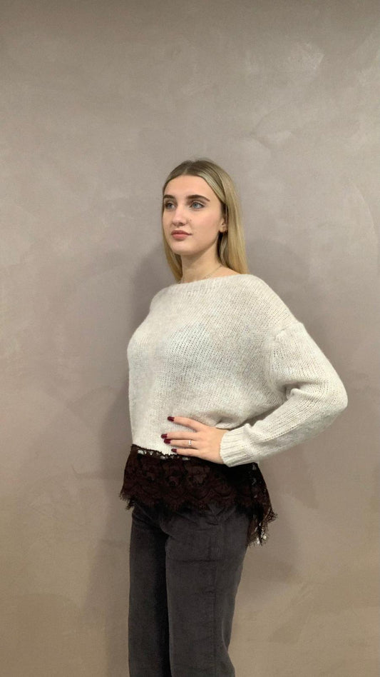 Pullover Layering Chic