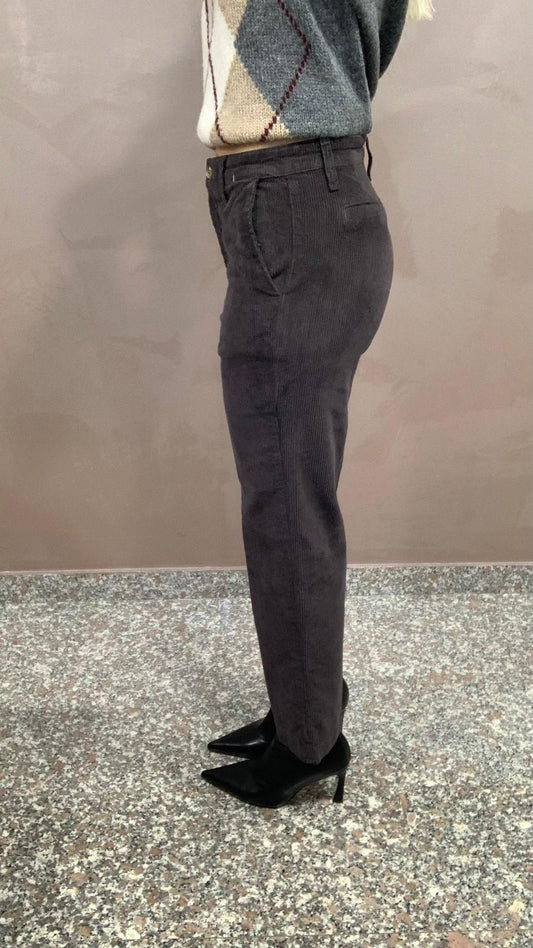 Pantaloni in Velluto a Coste "Corduroy Comfort"