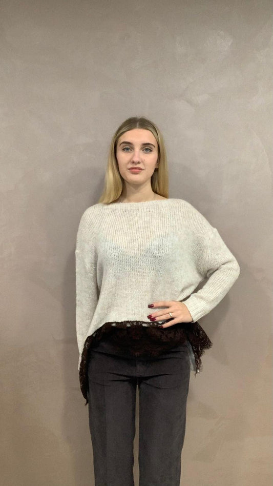 Pullover Layering Chic