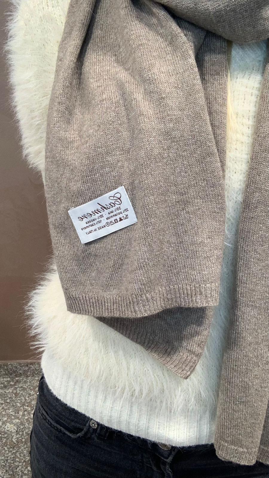 Sciarpa Lunga "Taupe Luxe"